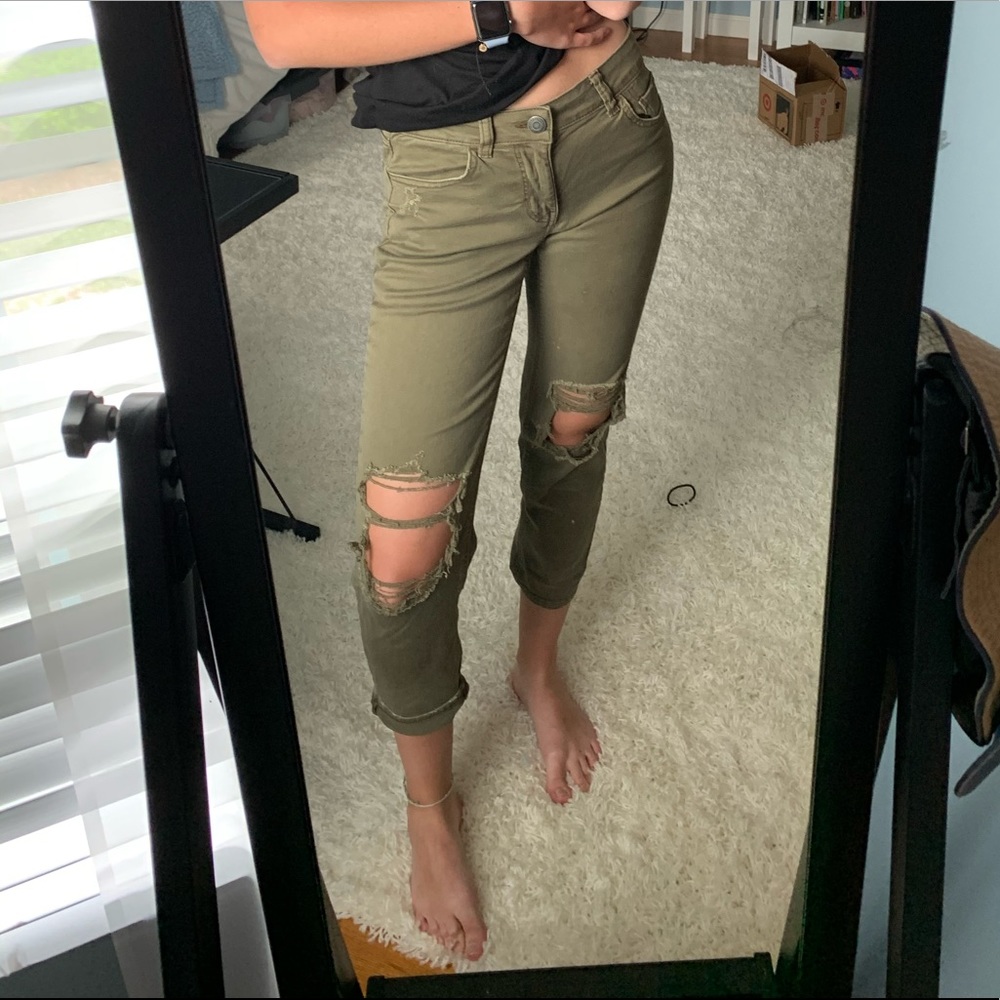 American eagle boyfriend jeans